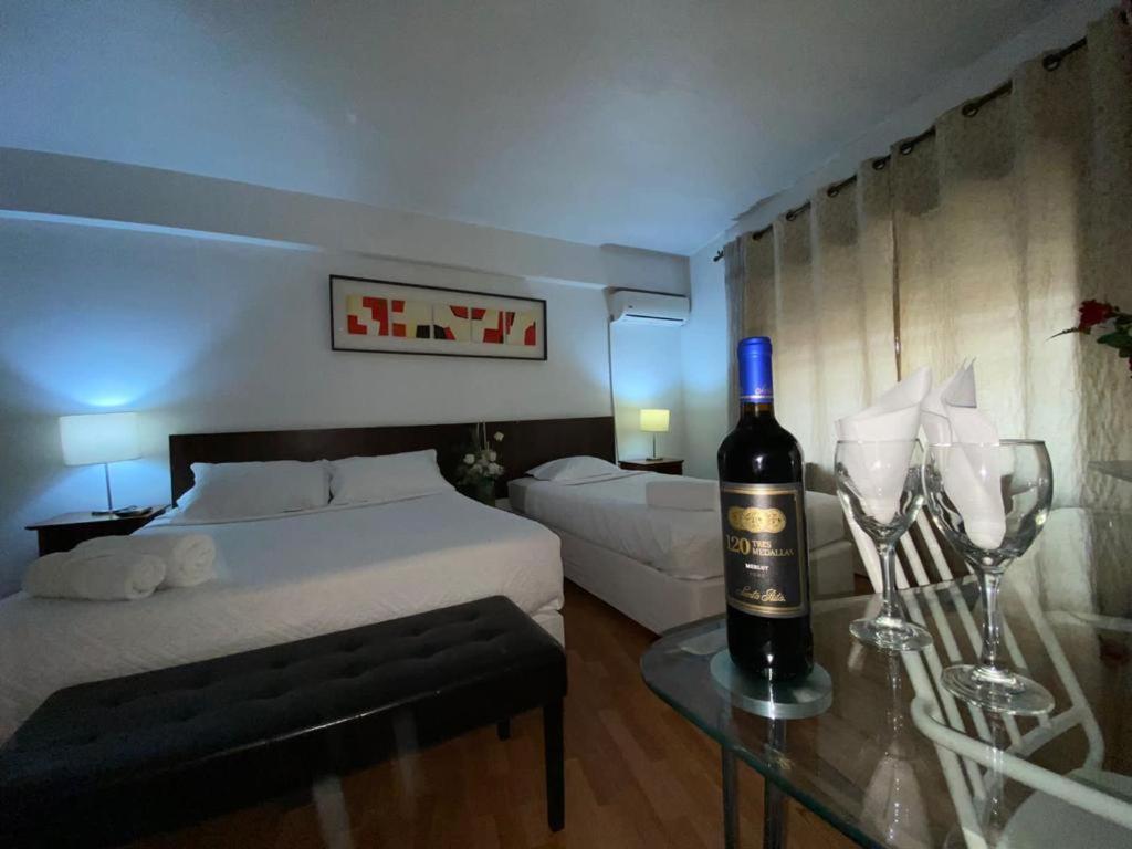 Hotel Parque Forestal Santiago del Cile Esterno foto